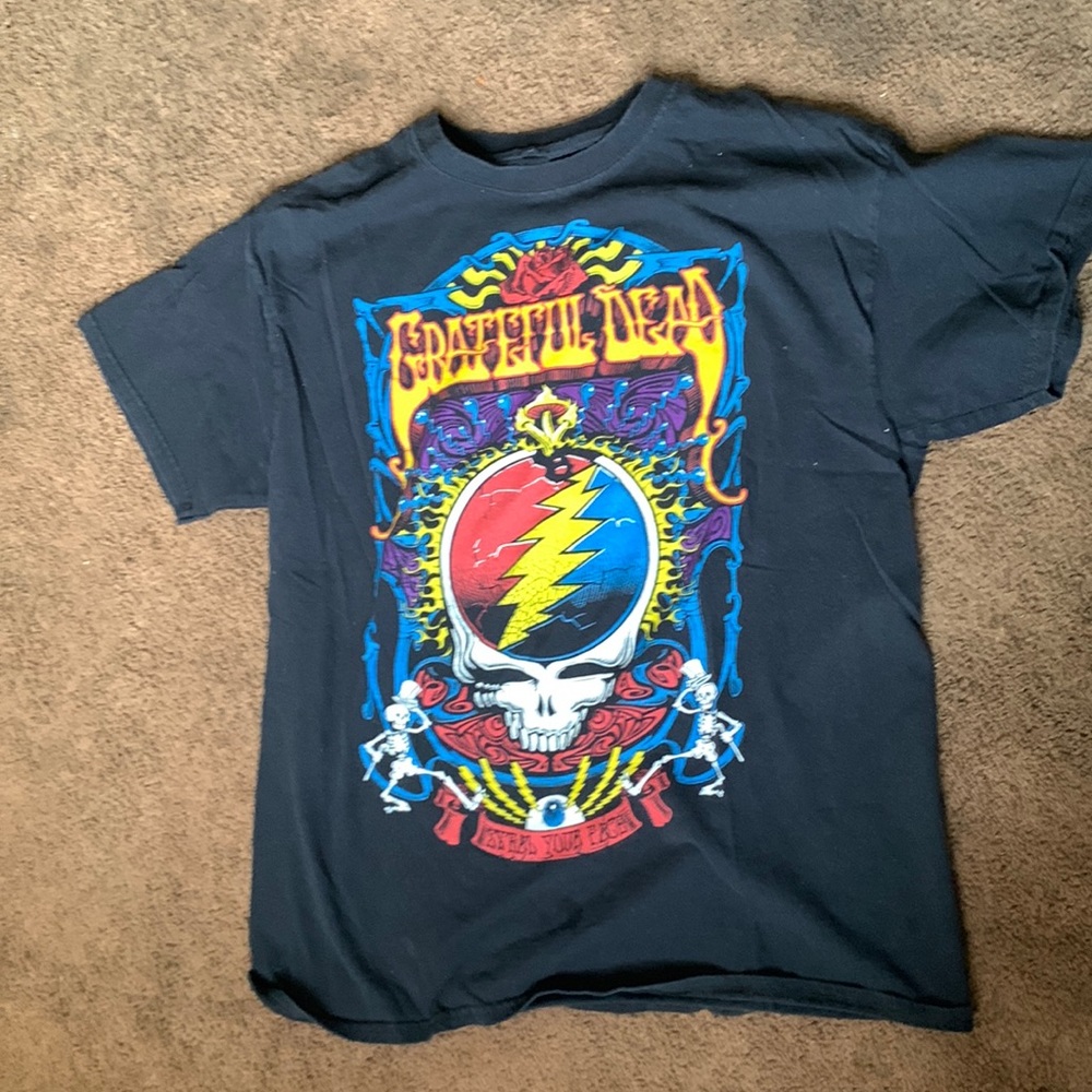 Black vintage style Greatful Dead shirt